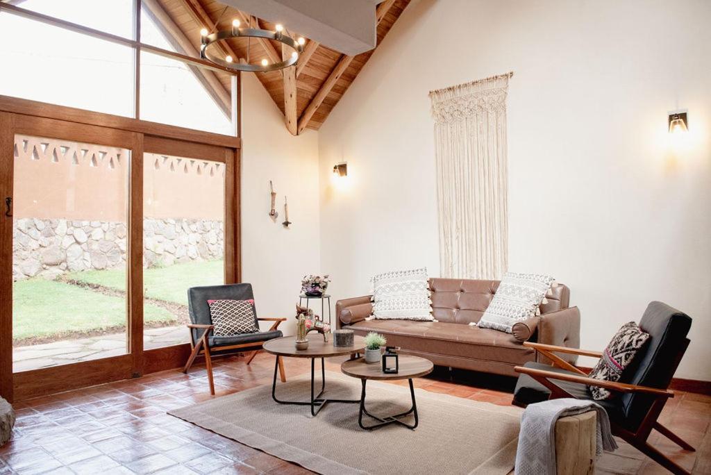 Del Valle Sagrado Villa